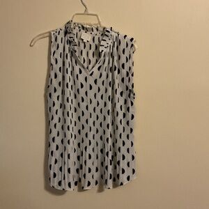Violet & Claire Black and White Patterned Blouse